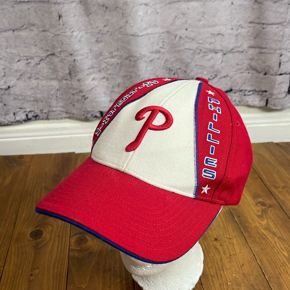 Twins Enterprise Philadelphia Phillies one size adjustable baseball cap